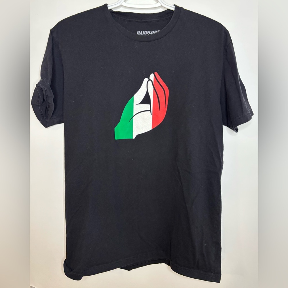 Black Graphic Short-Sleeve Tee with Italian Flag Hand Size L